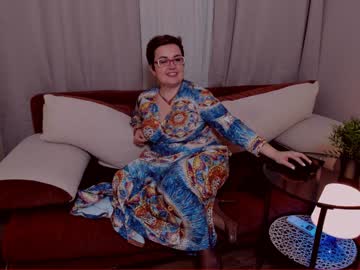 يلحس كس الجزائرية وينيك خلفي نيك شديد