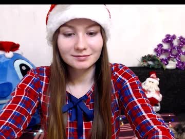 الزوج الديوث يصور زوجته الشقراء تتناك من الزنجي