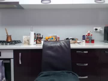 مغامرة كيندرا لوست مع المدرب الأسود