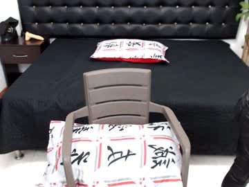 الزوجة الشرموطة تخون زوجها في الفالنتين