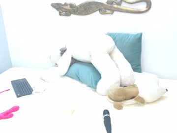 الزوجة الشهوانية والسباك الفحل سكس زوجات مترجم